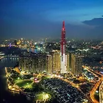 Service Luxury Apartment In Vinhomes Landmark Zone