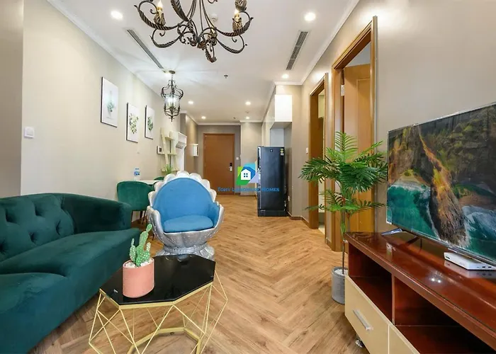 Service Luxury Apartment In Vinhomes Landmark Zone