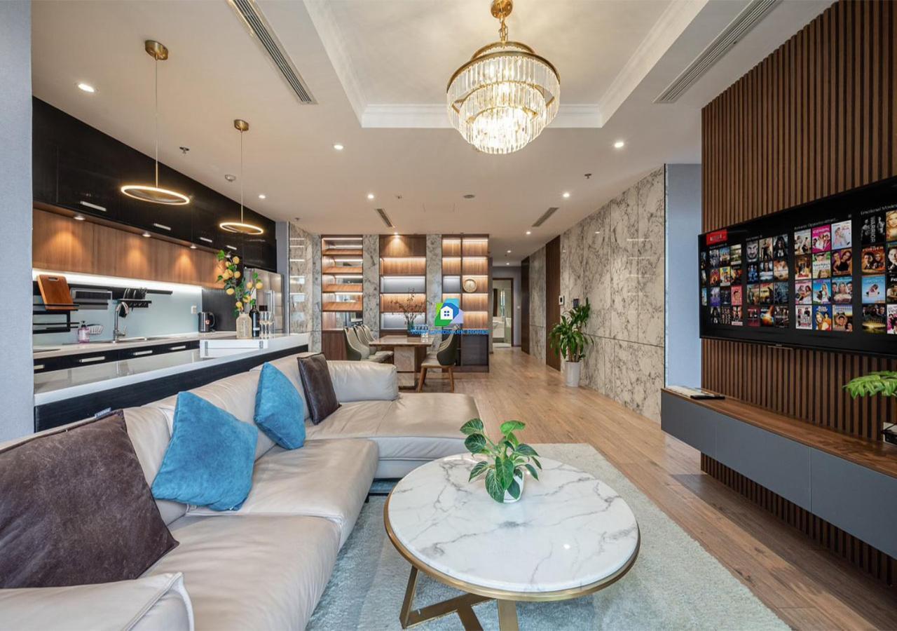 Service Luxury In Vinhomes Landmark Zone Căn hộ TP. Hồ Chí Minh