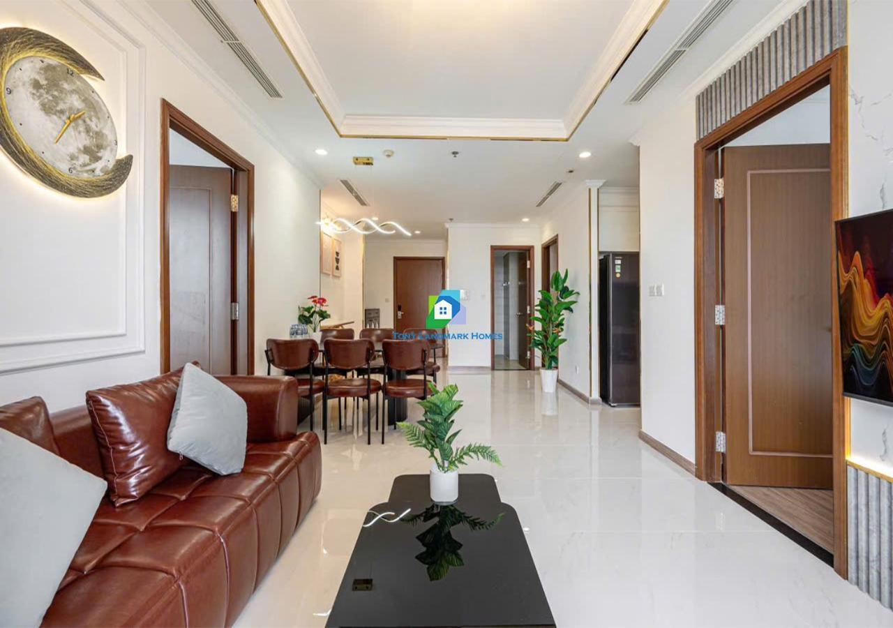 Căn hộ Service Luxury In Vinhomes Landmark Zone