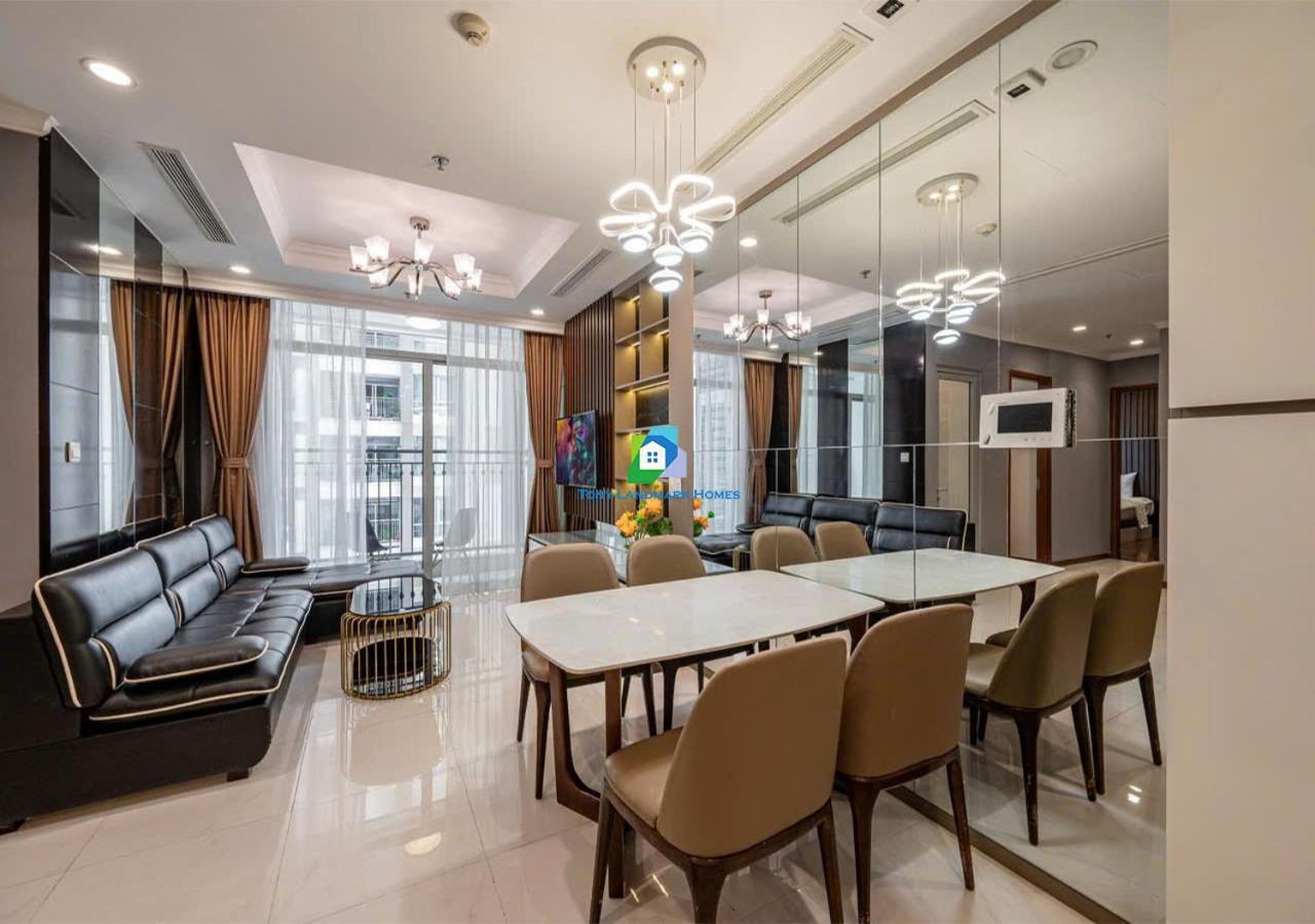 Service Luxury In Vinhomes Landmark Zone