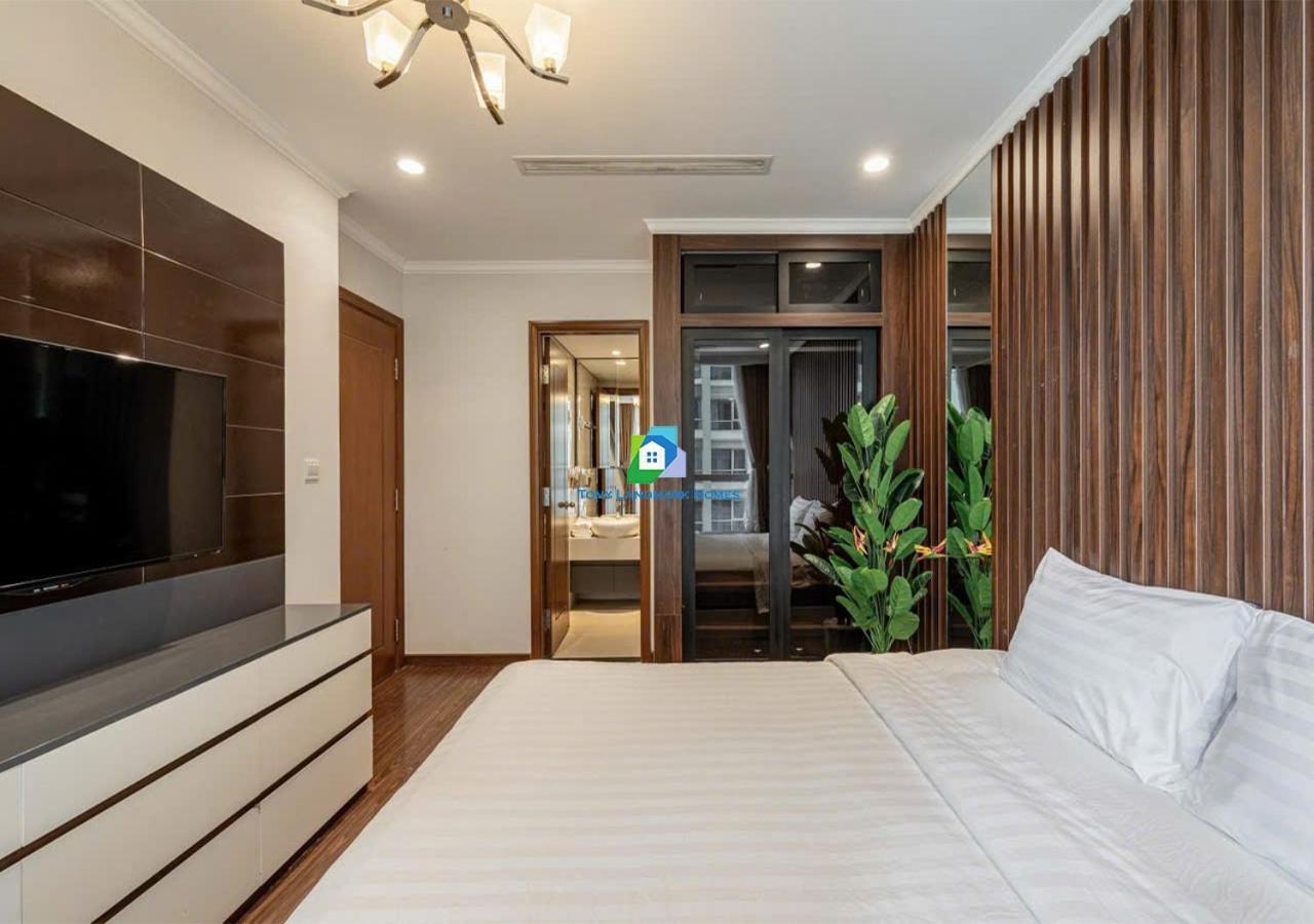Service Luxury In Vinhomes Landmark Zone Căn hộ *