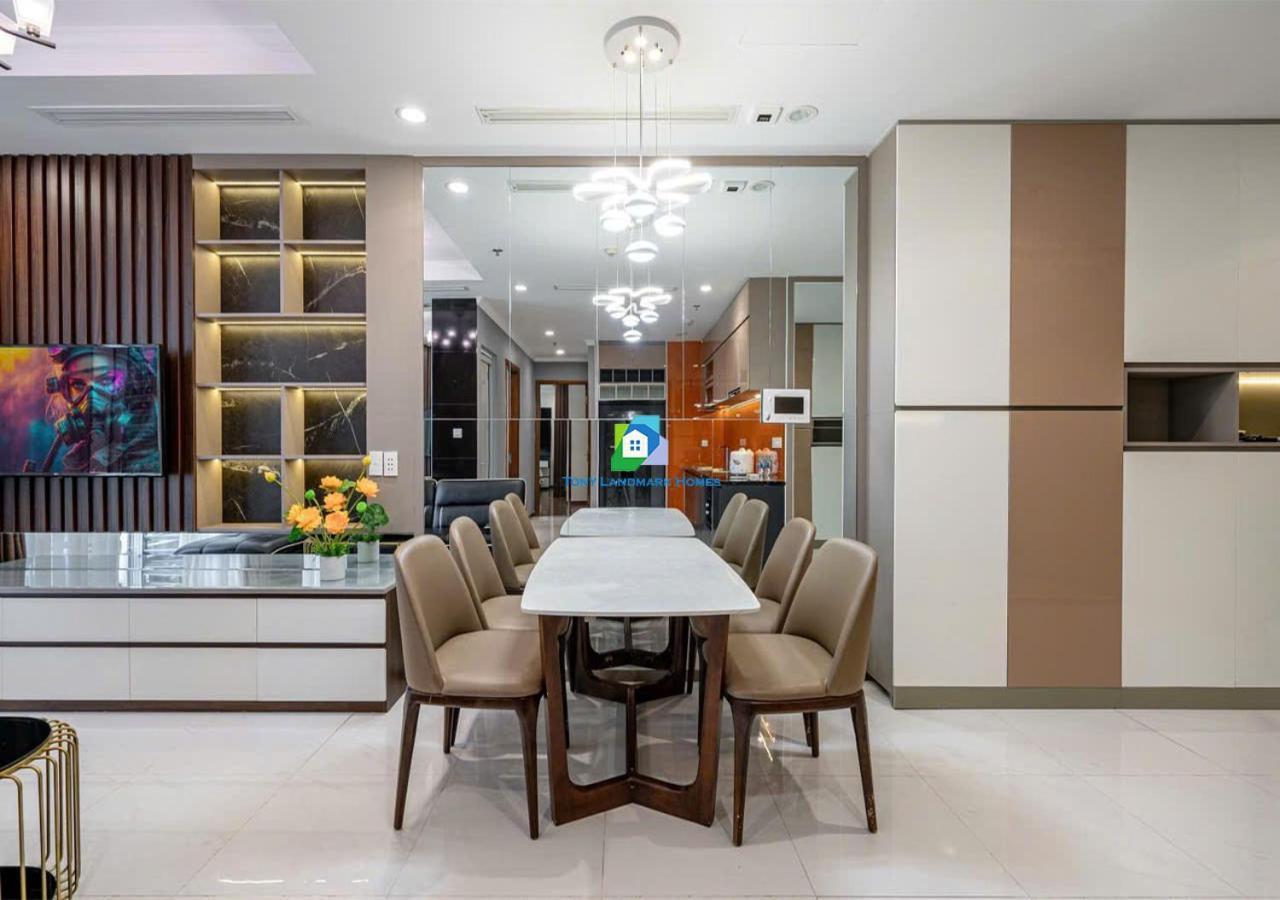 Căn hộ Service Luxury In Vinhomes Landmark Zone